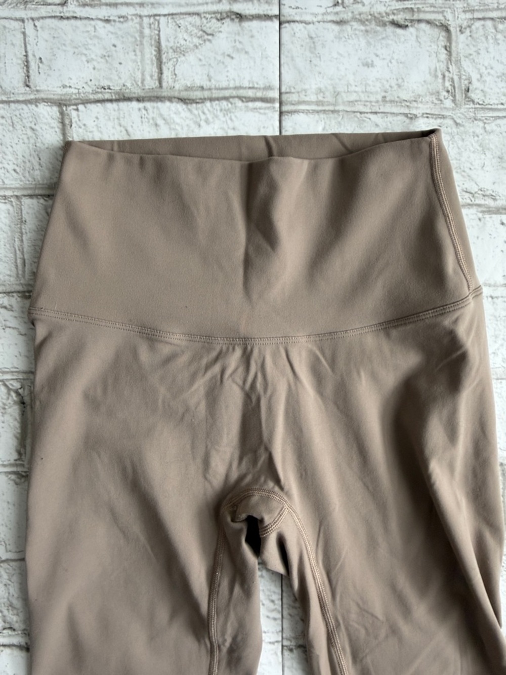 First Health Leggings - Picture 4 of 6